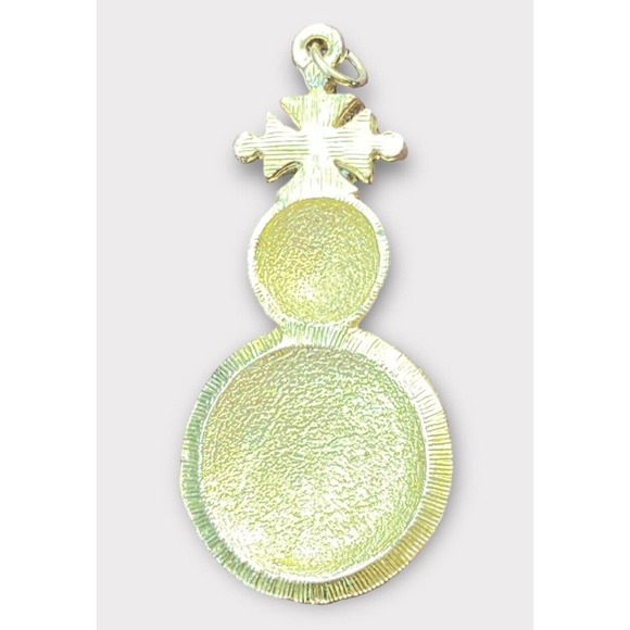 Vintage Gold Tone Cross Pendant - Picture 4 of 5